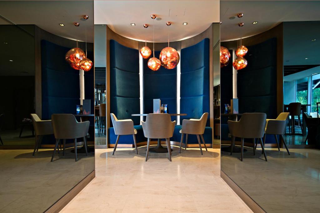 Clayton Hotel Chiswick - Resim 15