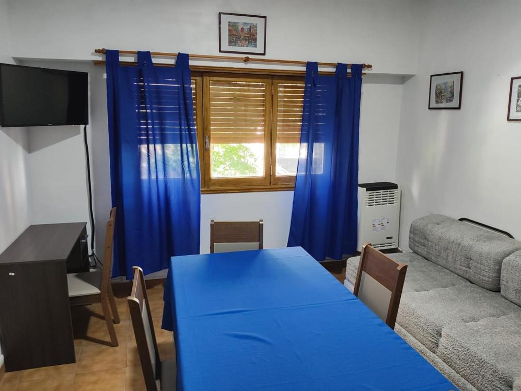 Et tv og/eller underholdning på Departamento céntrico