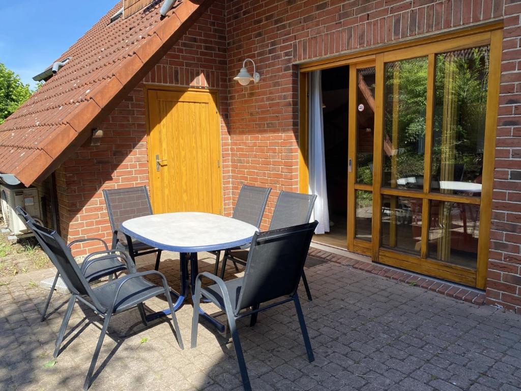 Το κτήριο όπου στεγάζεται  η παραθεριστική κατοικία