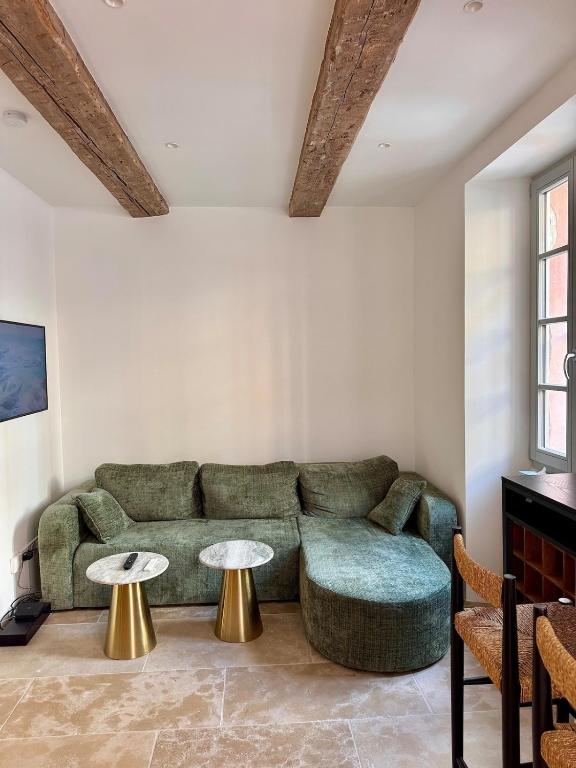 Magnifique appartement de 2pieces centre ville à 200m de la plage