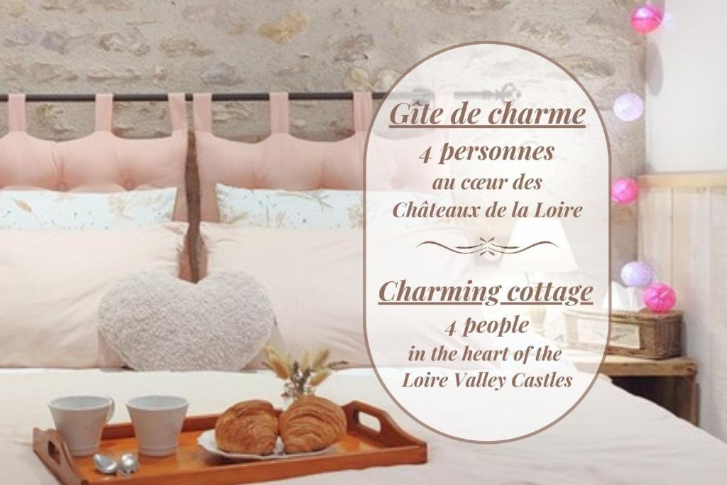 Postel nebo postele na pokoji v ubytování Gîte de charme Beaujoyeulx