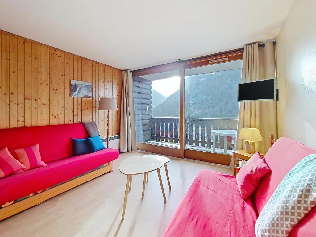 Una cama o camas en una habitación de SOLI SIS5 CENTER & VIEW 4 pers