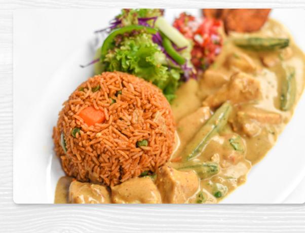 Jídlo v hotelu nebo okolí