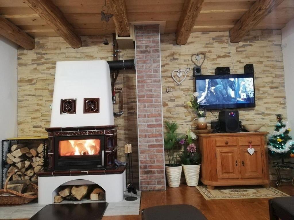 Μια τηλεόραση ή/και κέντρο ψυχαγωγίας στο Chalupa Rozália