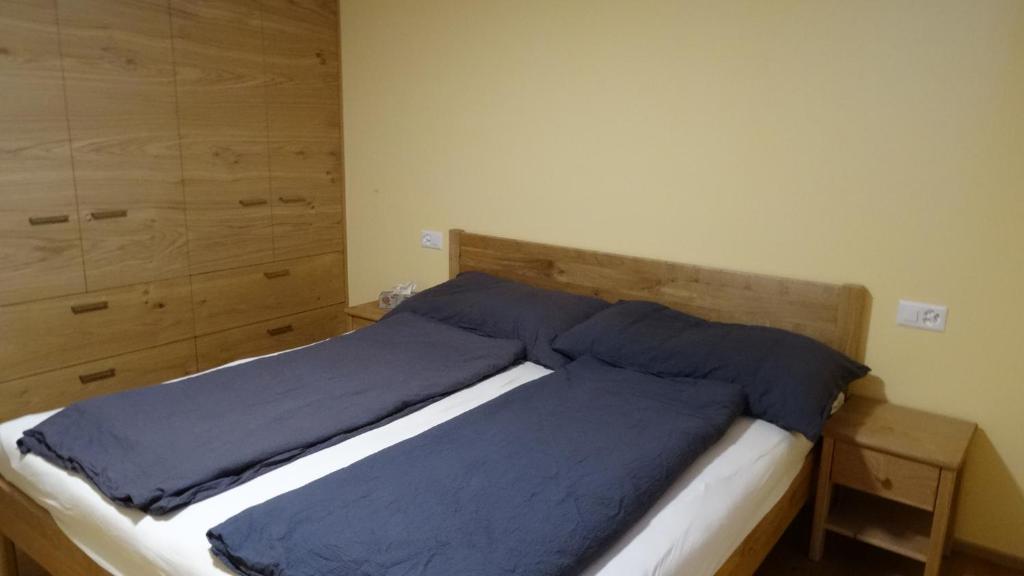 Postel nebo postele na pokoji v ubytování Ferienwohnung Allmeina