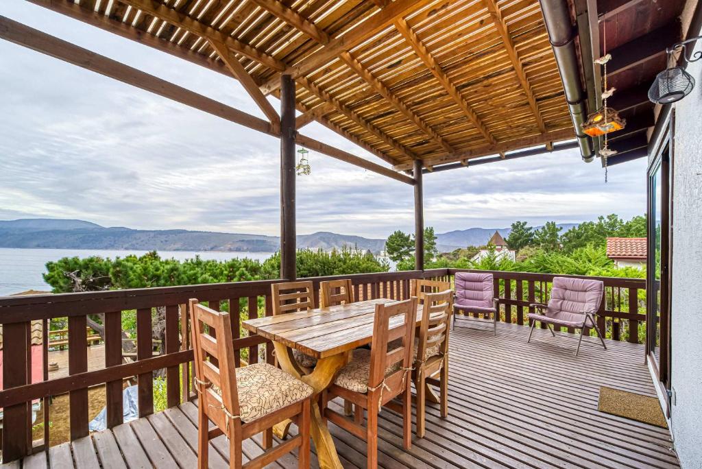 Φυσικό τοπίο κοντά σε αυτή η παραθεριστική κατοικία