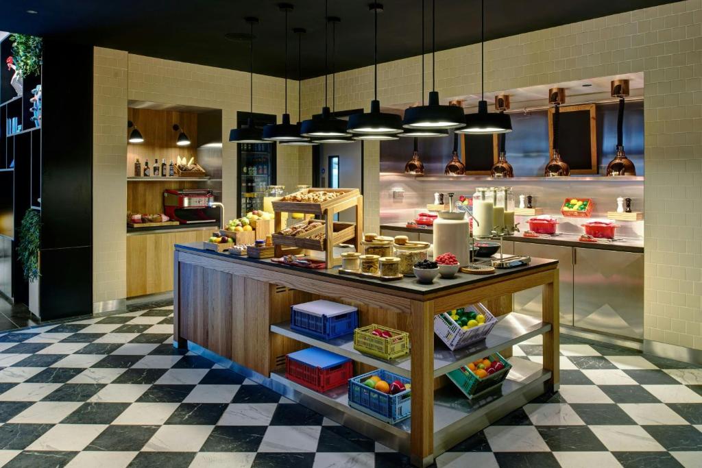 citizenM Dublin St Patrick's photo