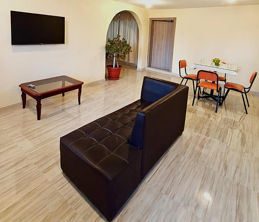 Posezení v ubytování DEPARTAMENTO EN Riobamba