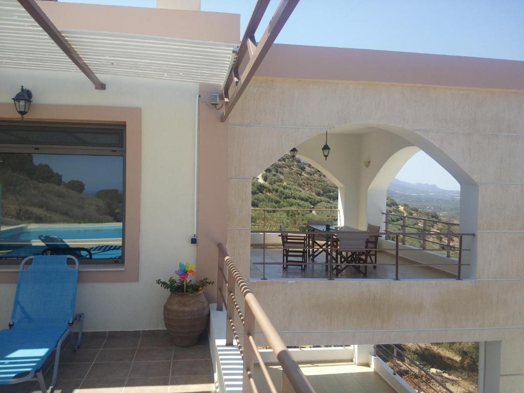 Balkon lub taras w obiekcie Villa Kefali
