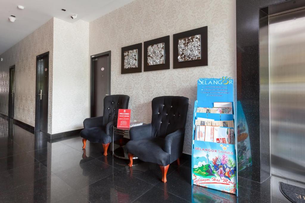 Posezení v ubytování D'Metro Hotel