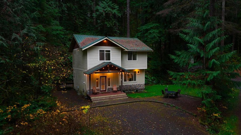 Το κτήριο όπου στεγάζεται  η παραθεριστική κατοικία