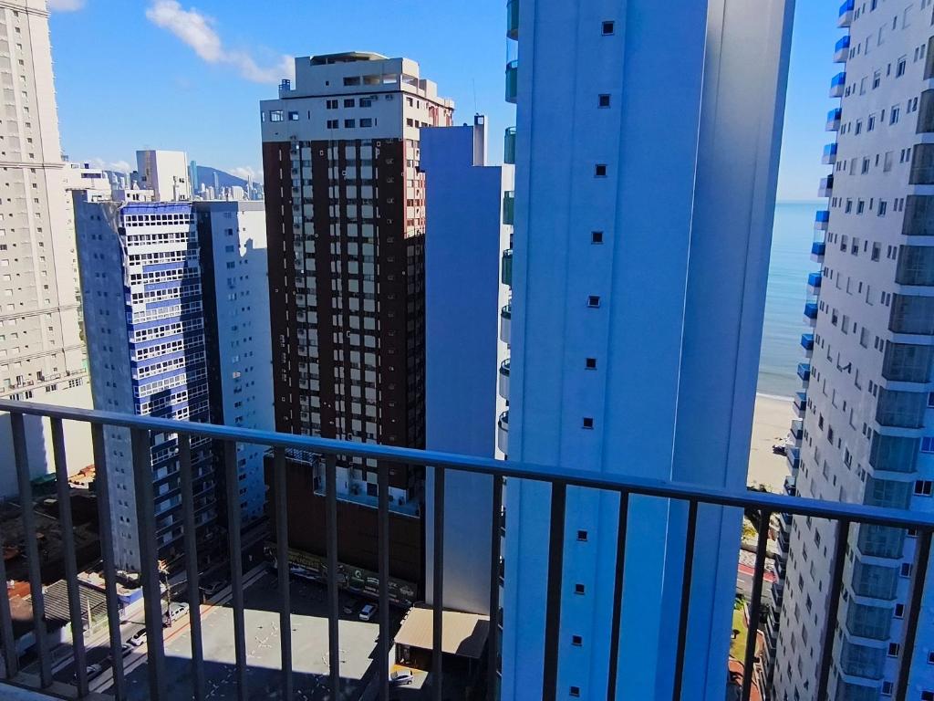 Γενική άποψη της πόλης Balneário Camboriú ή θέα της πόλης από  αυτό το ξενοδοχείο