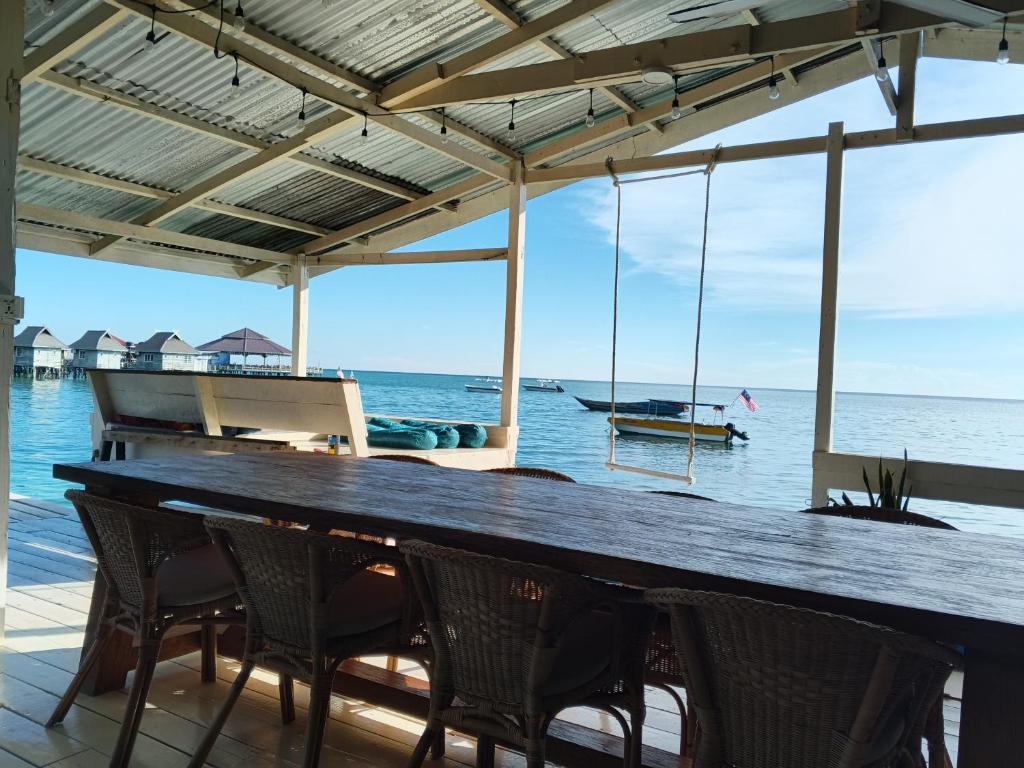 Φυσικό τοπίο κοντά σε αυτό το καταφύγιο