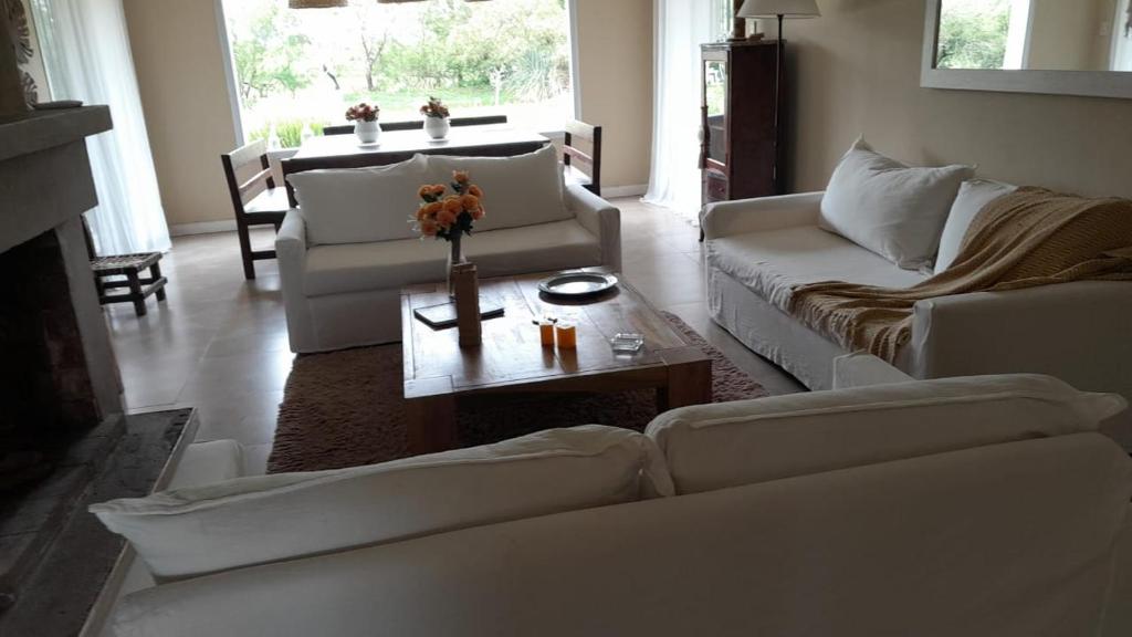 Χώρος καθιστικού στο Posada El Descanso