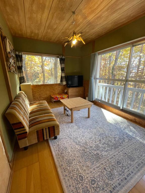 Μια τηλεόραση ή/και κέντρο ψυχαγωγίας στο グリーンハウス