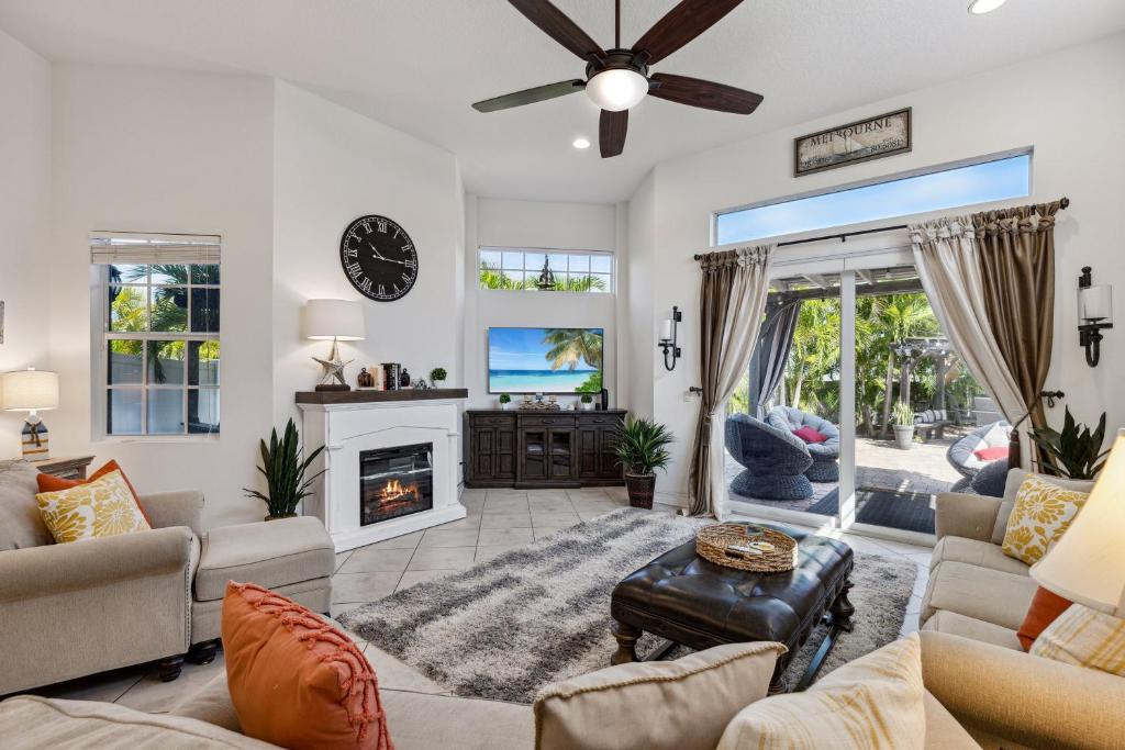 Posezení v ubytování 106 Mediterranean Way