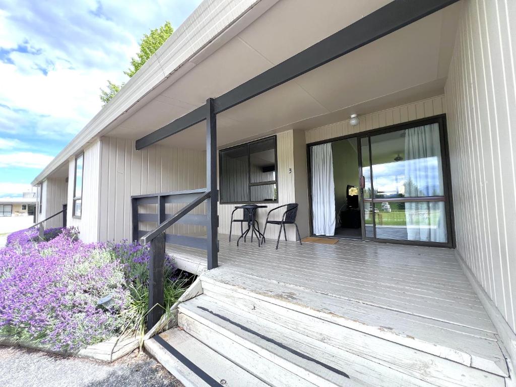 Μπαλκόνι ή βεράντα στο Mt Aspiring Holiday Park