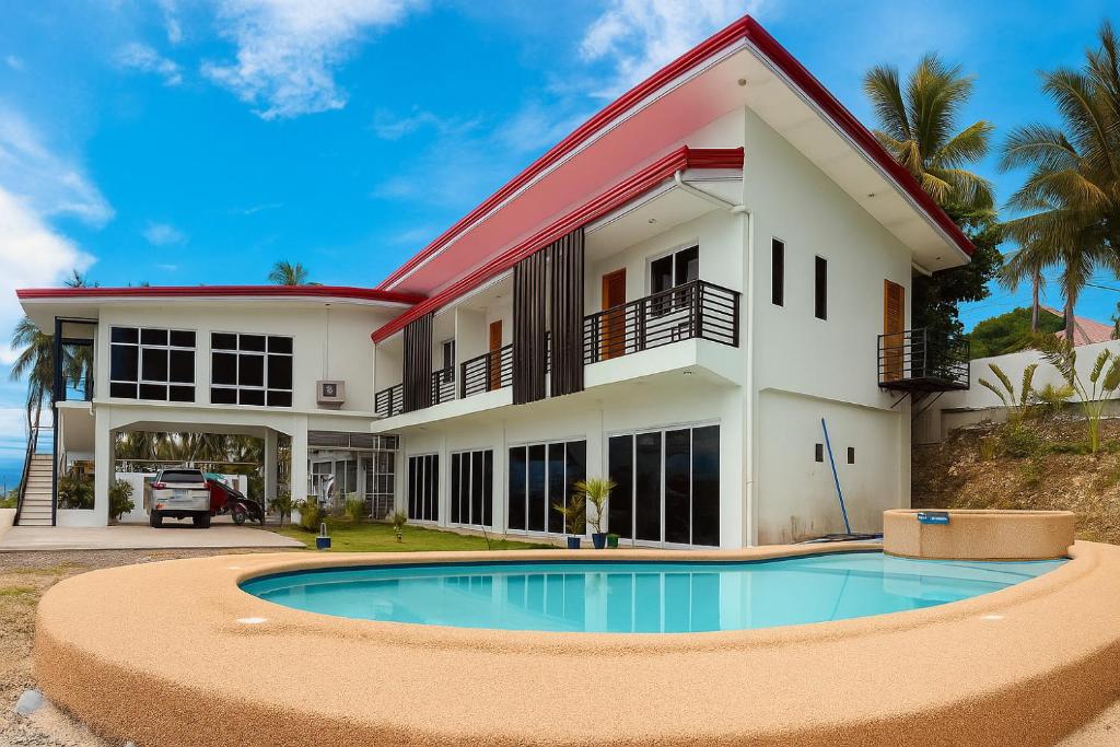 Πισίνα στο ή κοντά στο Elnora Delmar Travellers Inn