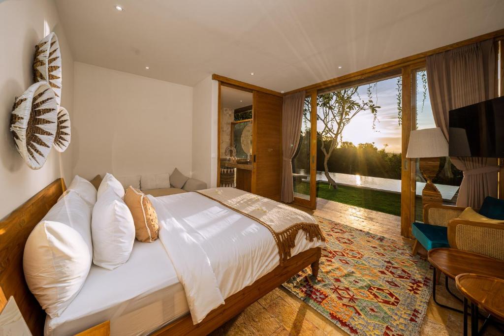 Uluwatu Sunset Hills - 14