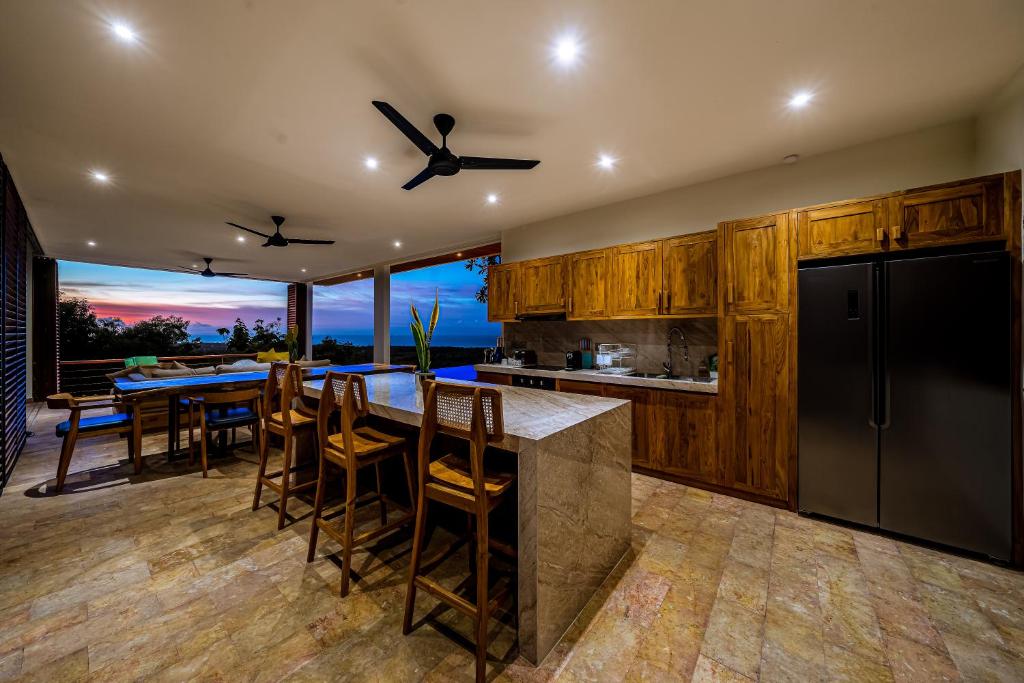 Uluwatu Sunset Hills - 16