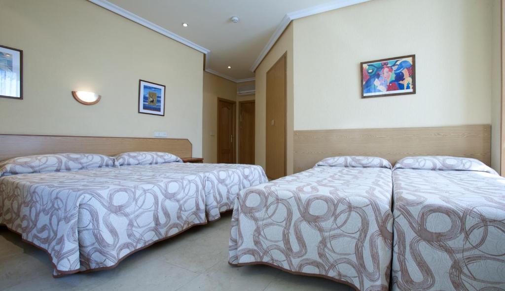 Hotel Mediodia - Resim 28