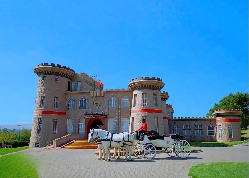 Φωτογραφία από το άλμπουμ του Tafaria Castle & Center For The Arts σε Ndaragwa