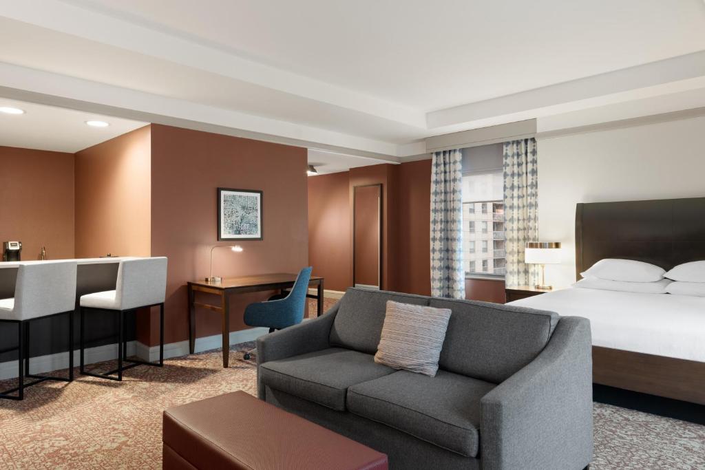Hilton Garden Inn Chicago Downtown/Magnificent Mile - 