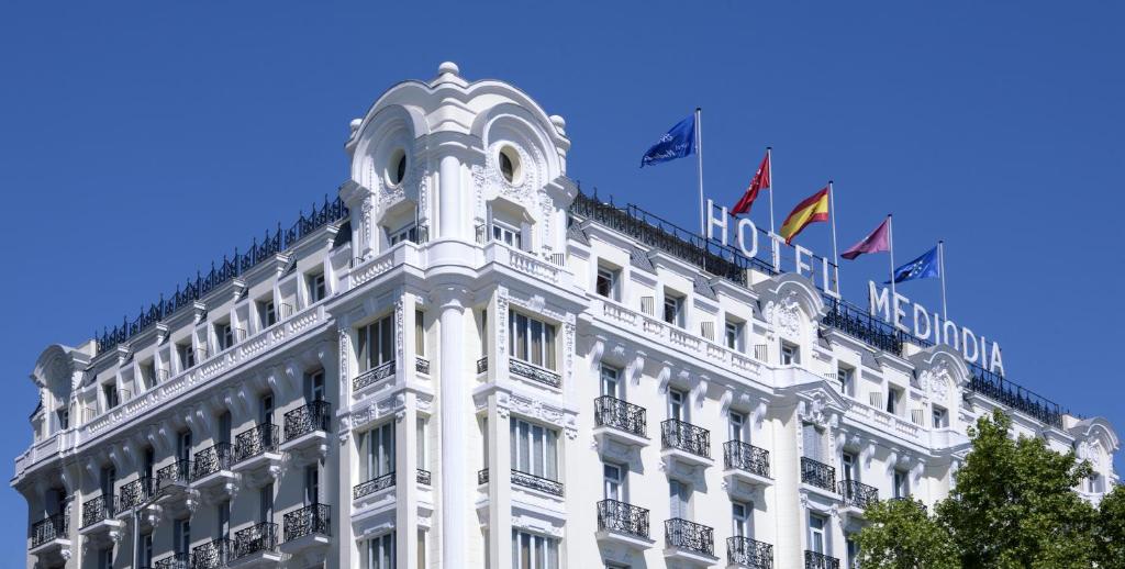 🏨 ¡Reservá en Hotel Mediodia! · MADRID ESPAÑA 🇪🇸