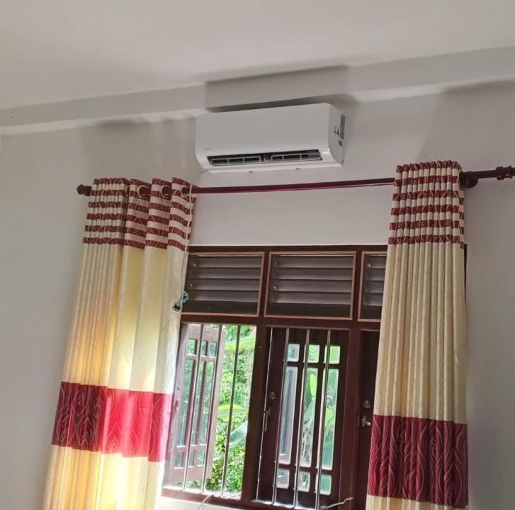 Φωτογραφία από το άλμπουμ του Rashel Villa σε Ratgama Hegoda