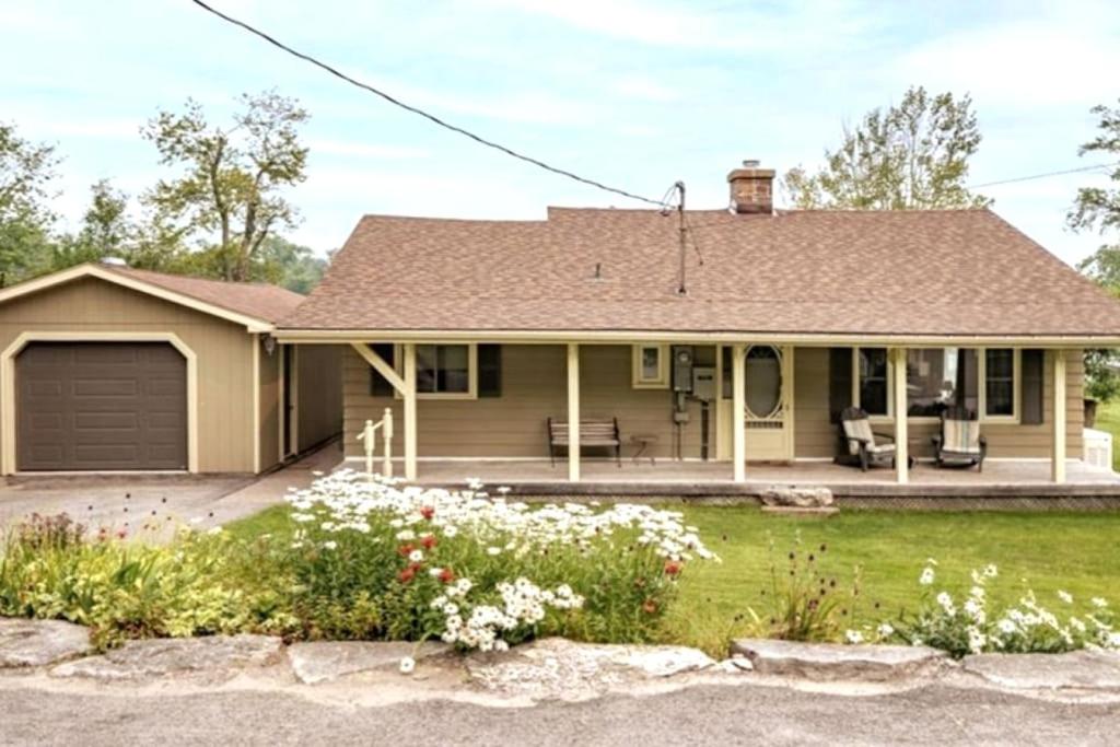 Hoone, kus puhkemaja asub