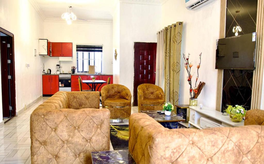 Kuchyň nebo kuchyňský kout v ubytování ftrealtyproperties Tango Suites 12