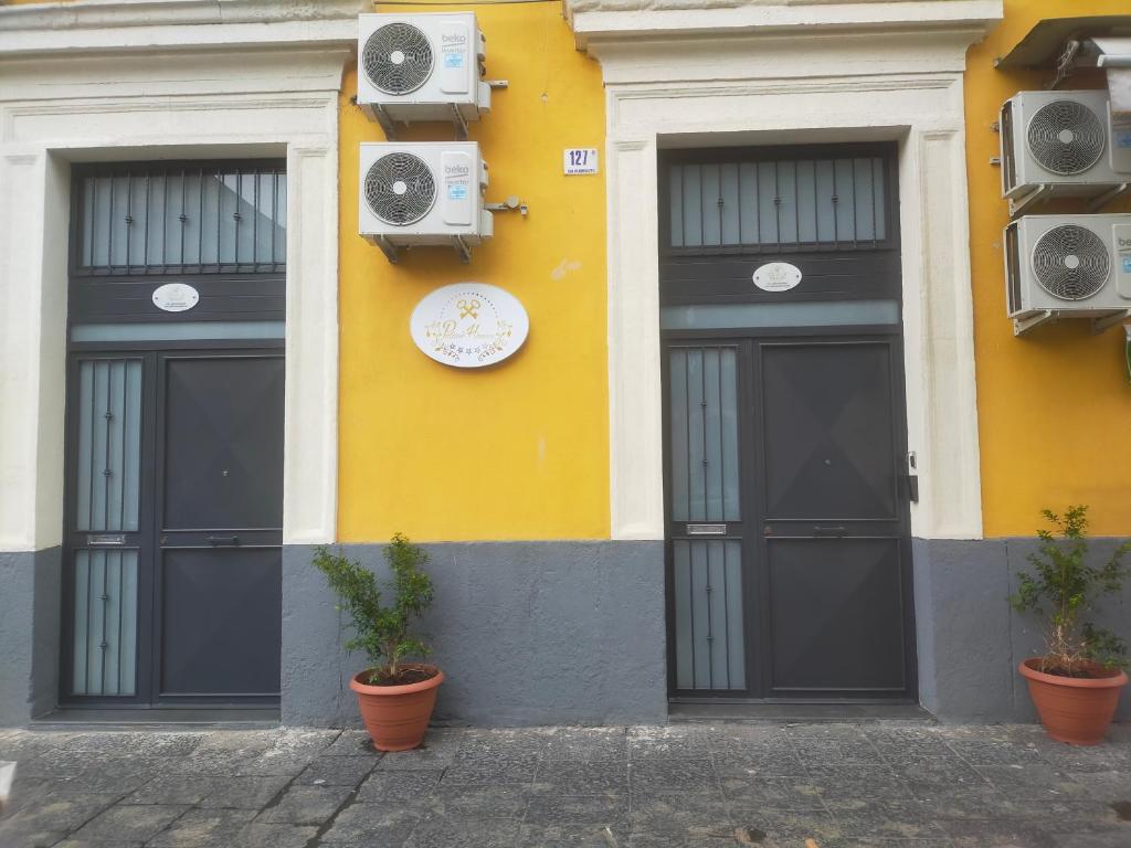 Το κτήριο όπου στεγάζεται  το διαμέρισμα