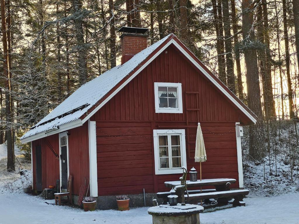 Romantic countryside SAUNA Cottage v zimě