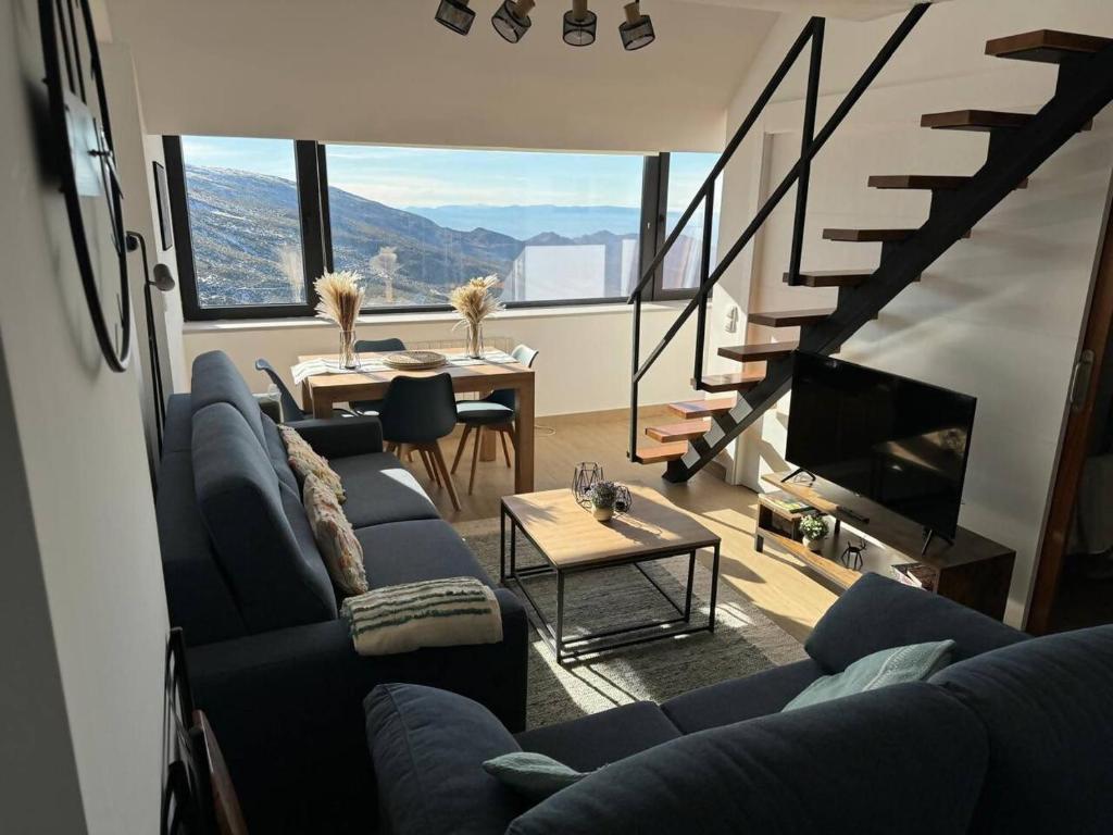 DUPLEX REFORMADO - ESTRELLA, Sierra Nevada (precios actualizados en 2026)