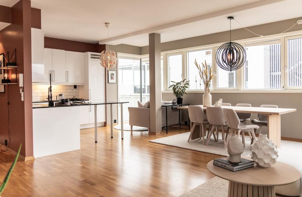 Kuchyň nebo kuchyňský kout v ubytování Exclusive apartment in Lofoten