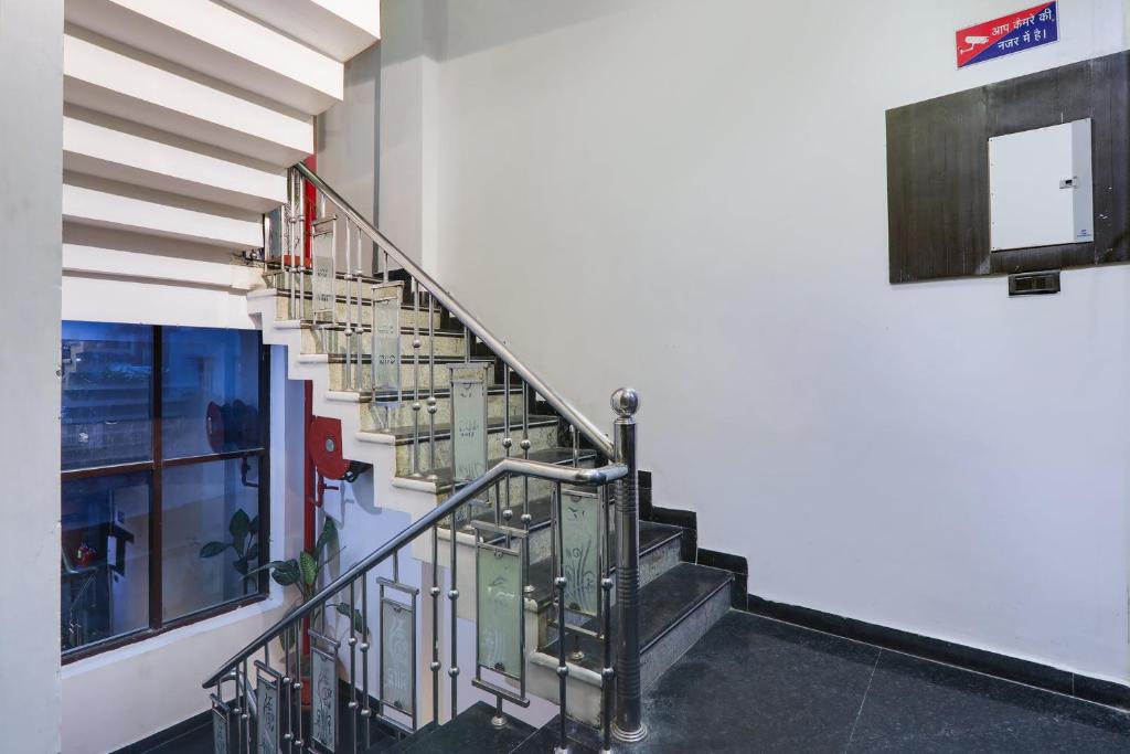 Imagen de la galería de Super Townhouse Hotel Vaishnavi Inn, en Lucknow