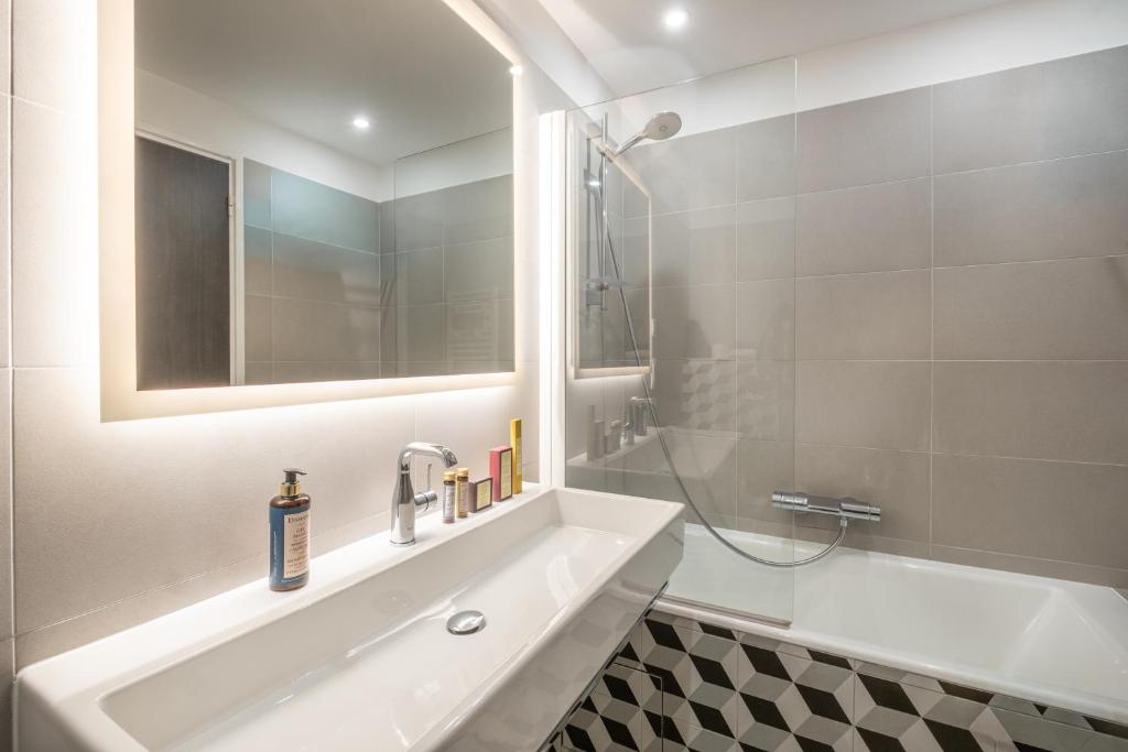 Hotel du College de France - 9