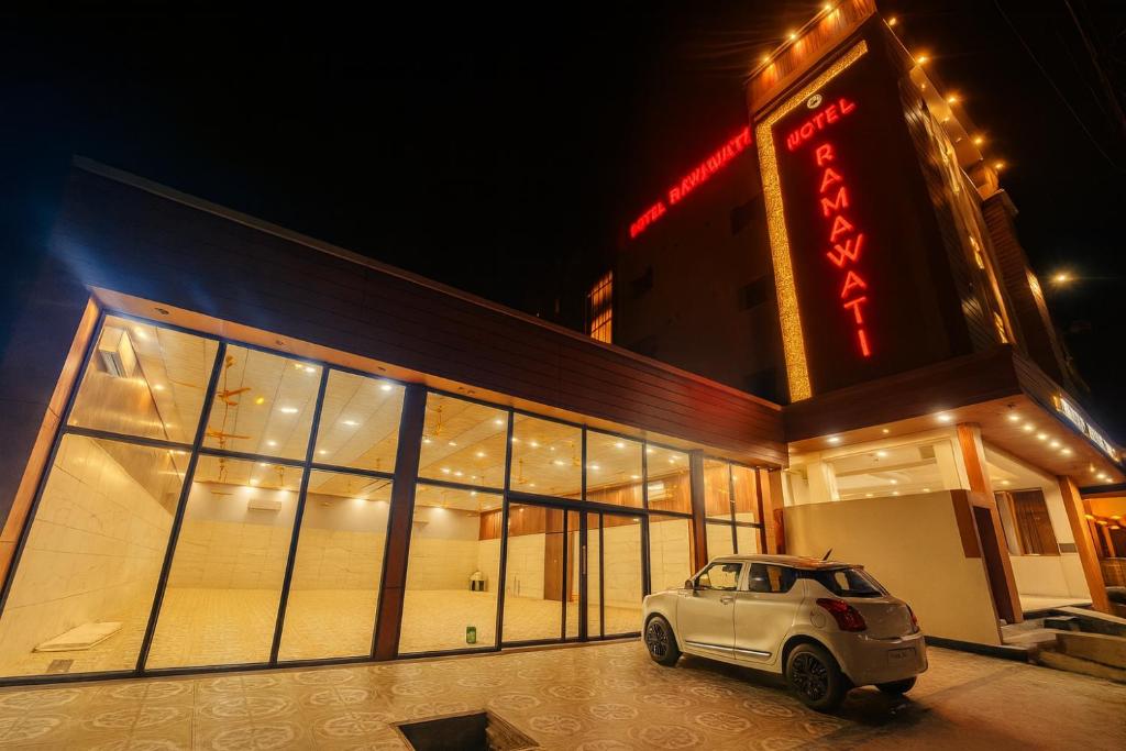 Το κτήριο όπου στεγάζεται  το ξενοδοχείο