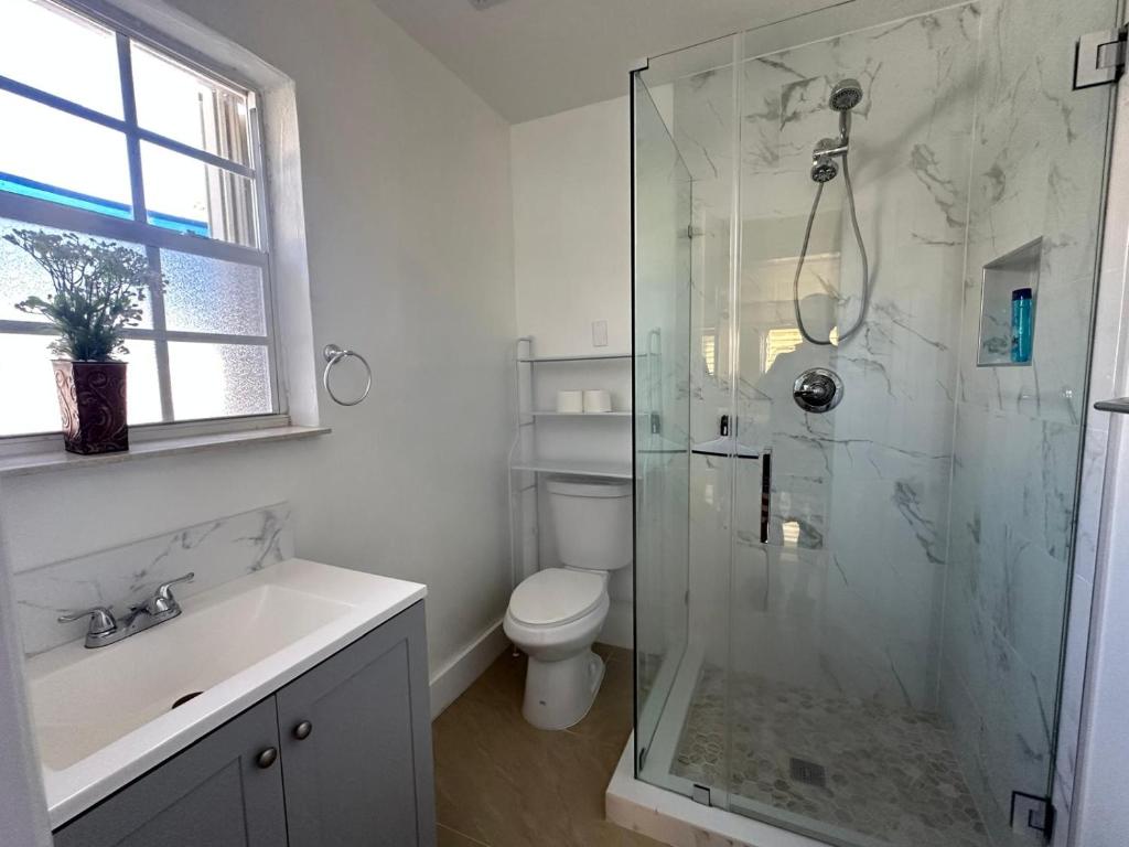 Koupelna v ubytování Miramar's Studio