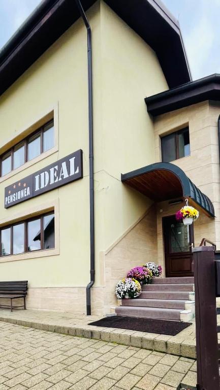 a building with a sign that reads indian hospital at Ideal Predeal in Predeal