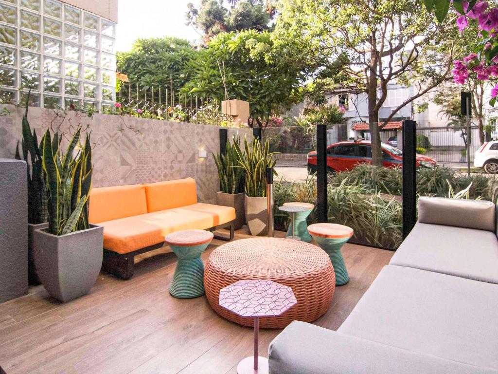 Posezení v ubytování ibis Porto Alegre Moinhos de Vento