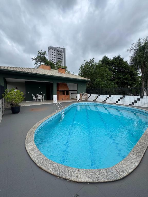 Bazén v ubytování Casa Rede Vila nebo v jeho okolí