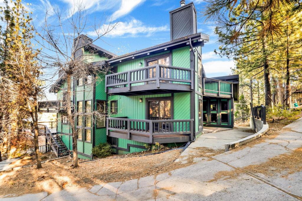 Budova, kde se prázdninový dům nachází