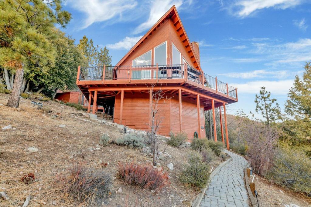 a house on a hill with a balcony at High-Top Lakeview Chateau #2520 in Fawnskin