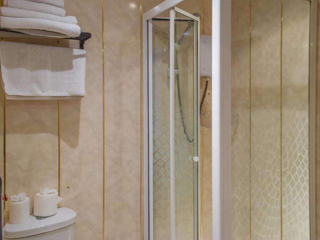 Ένα μπάνιο στο The Sandcastle