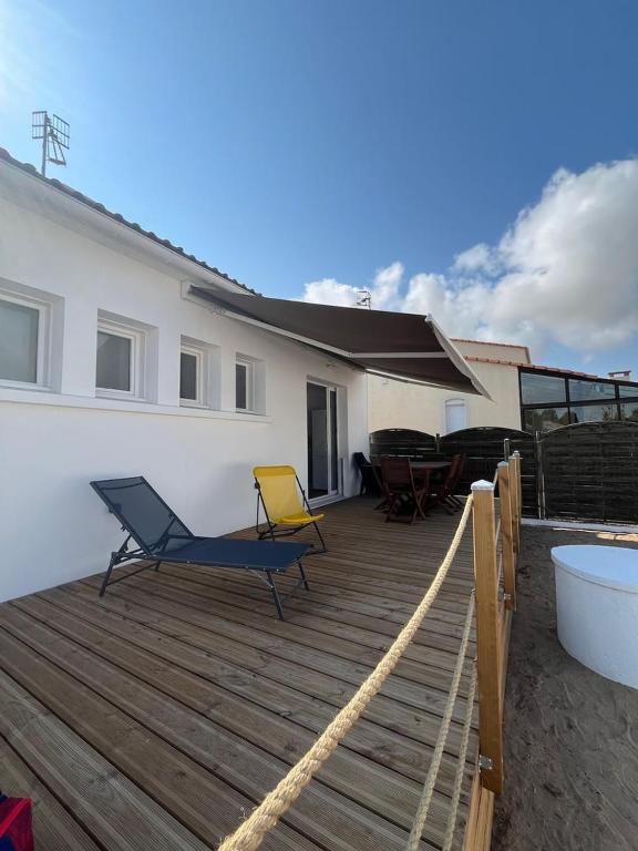 Budova, kde se prázdninový dům nachází