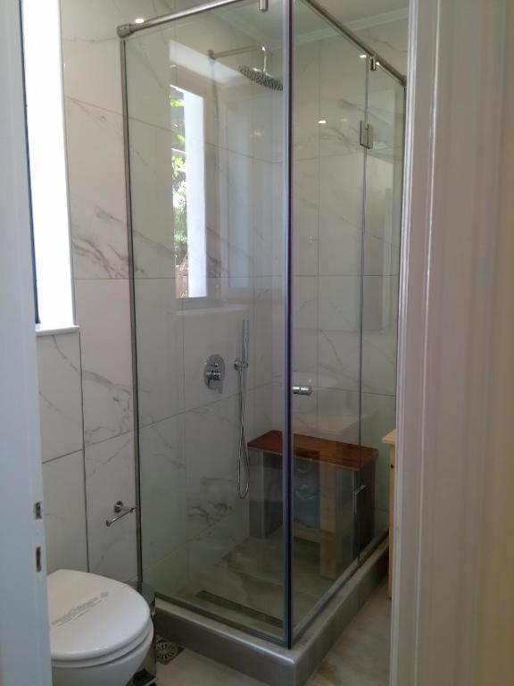 Artemis Village Apartments & Studios - 10