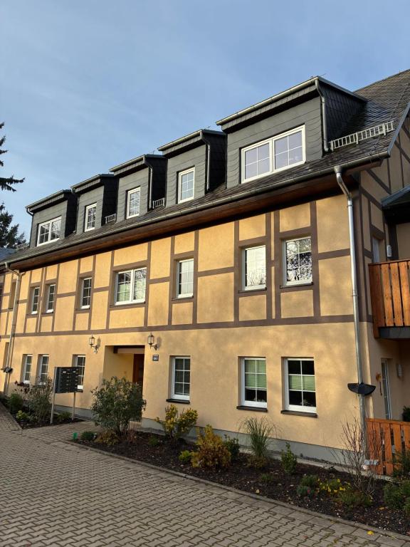 Το κτήριο όπου στεγάζεται  το διαμέρισμα