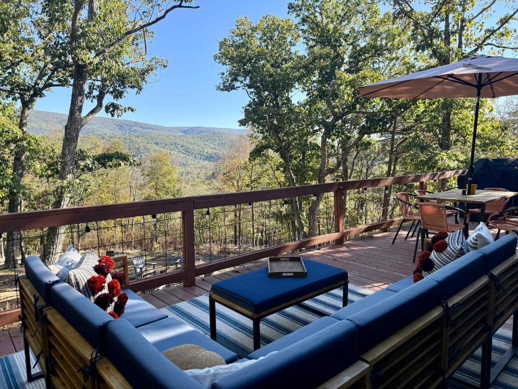 Loodusmaastik palkmajakese lähedal