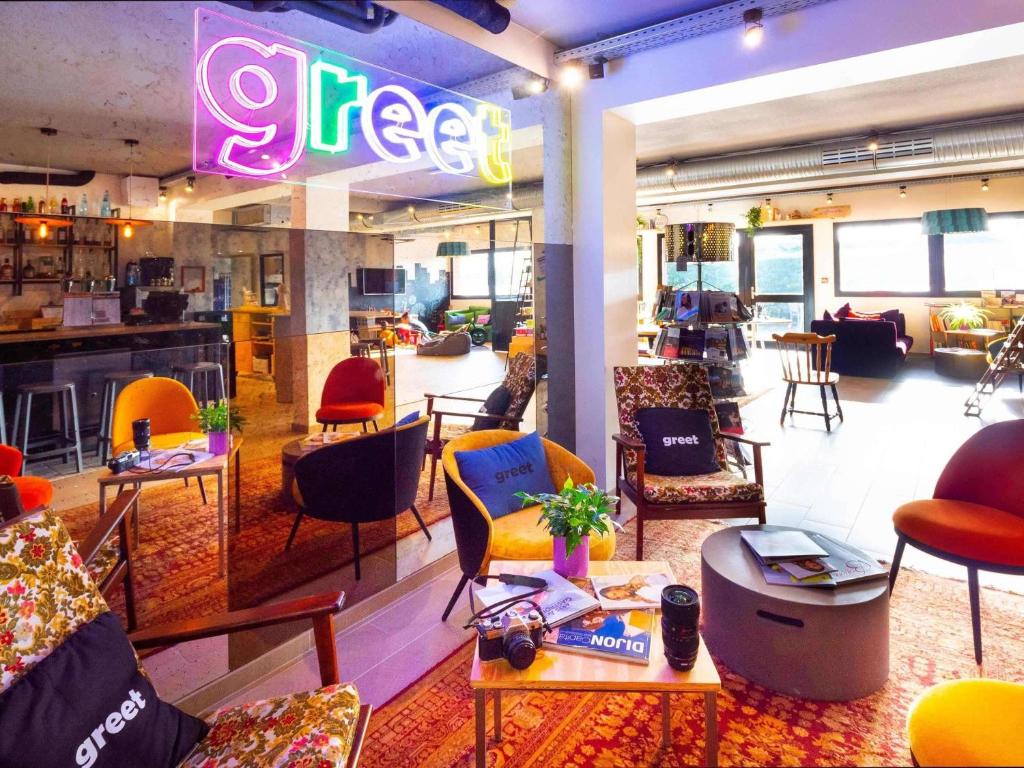 Χώρος καθιστικού στο greet Hotel Beaune